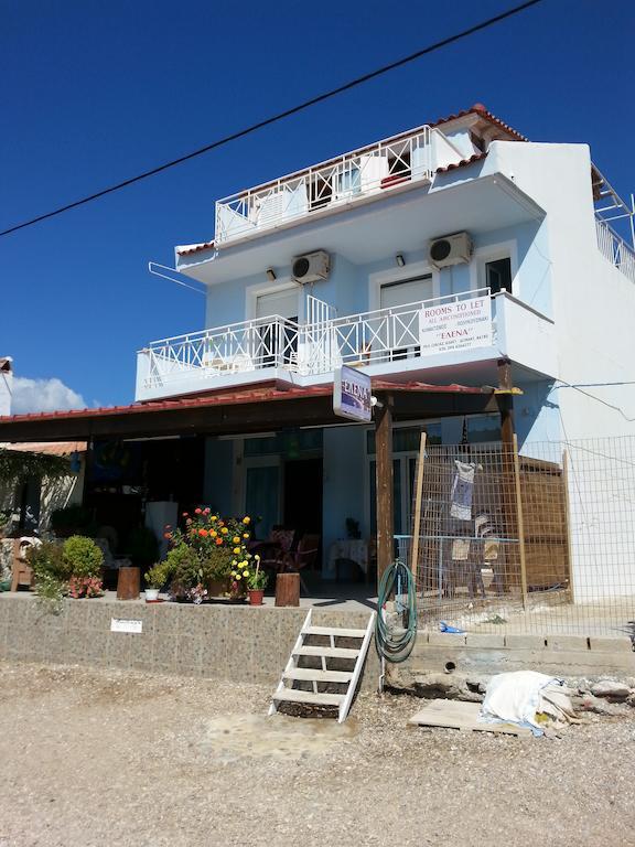 Elena Studios Tarti Exteriér fotografie